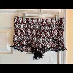 No Boundaries Geometric Print Shorts